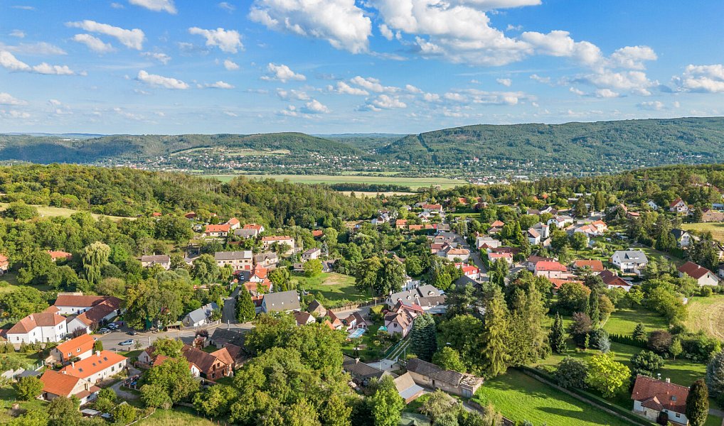 Prodej stavebního pozemku 650 m², Vonoklasy – náhled fotky 5
