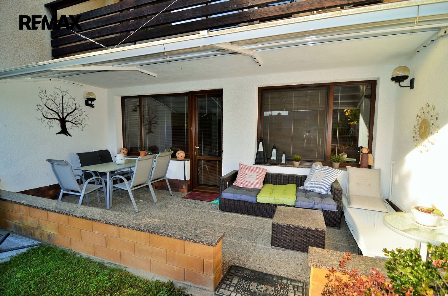 Prodej domu 395 m² s pozemkem 158 m² – další