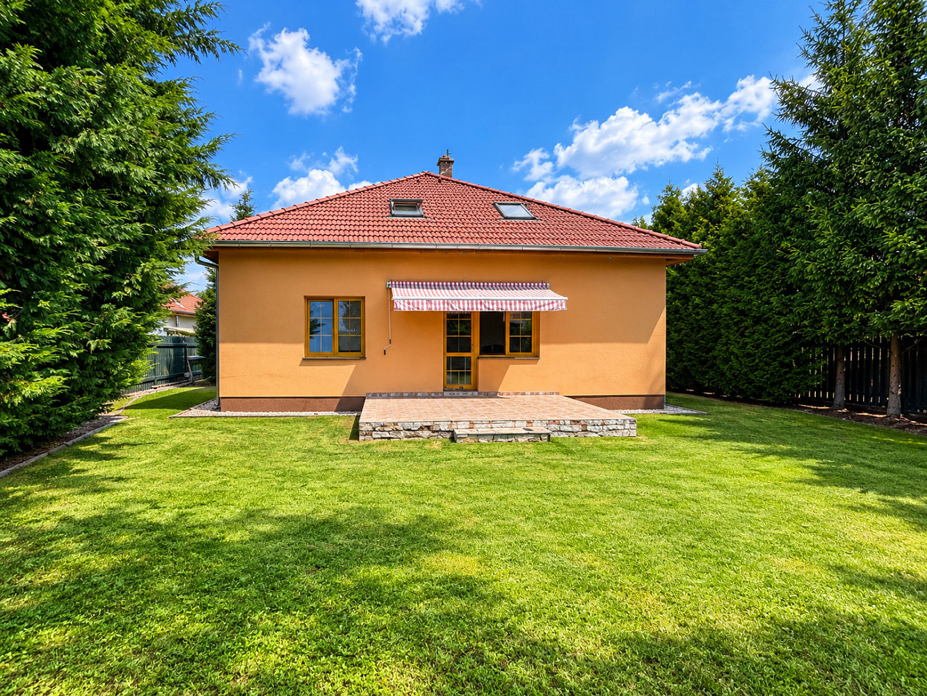 Prodej domu 280 m² s pozemkem 1 120 m² – fotografie 3
