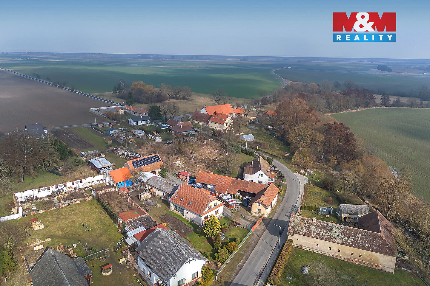 Prodej stavebního pozemku 1 767 m² — photo 2