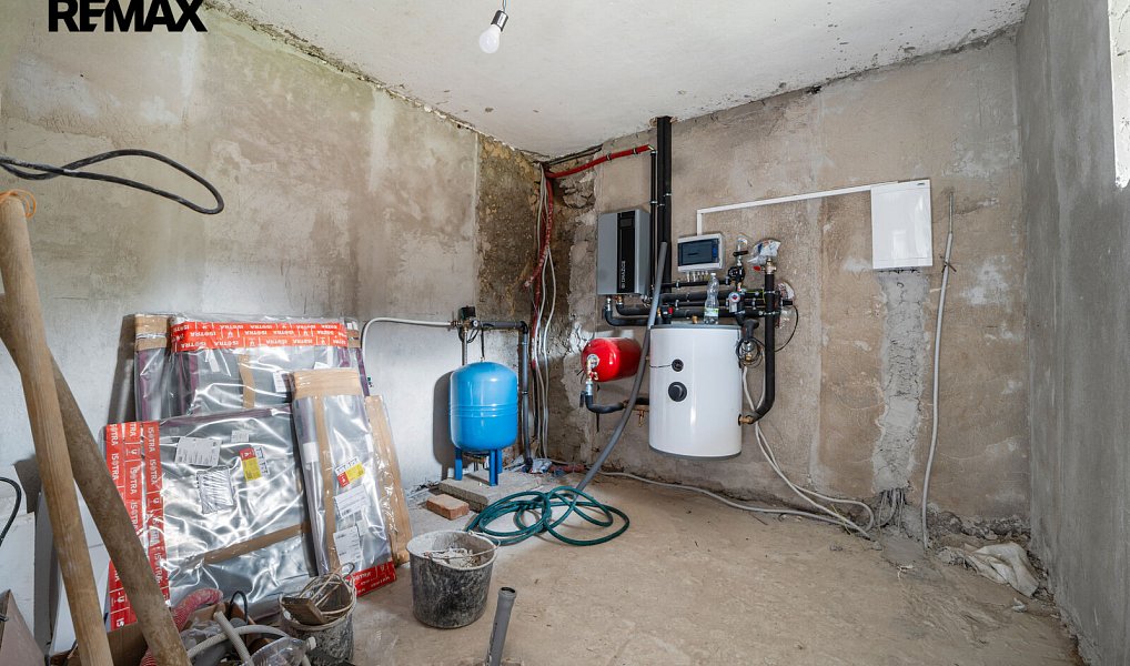Prodej domu 204 m² s pozemkem 2 647 m², Krňany – náhled fotky 23