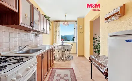 Prodej bytu 3+1 71 m², Dvojdomí, Ústí nad Labem - Krásné Březno