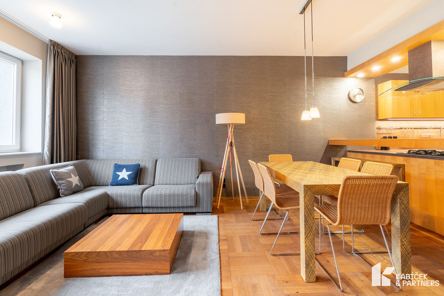 Pronájem bytu 3+kk 80 m² – fotografie 3