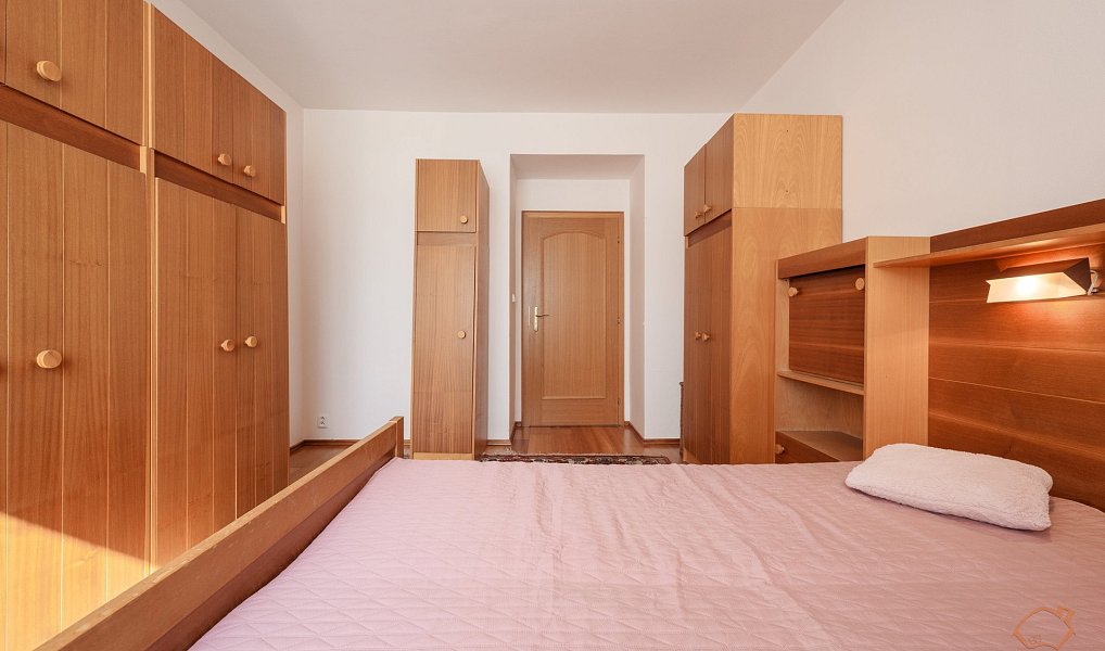 Prodej domu 470 m² s pozemkem 929 m², Luhačovice – náhled fotky 11