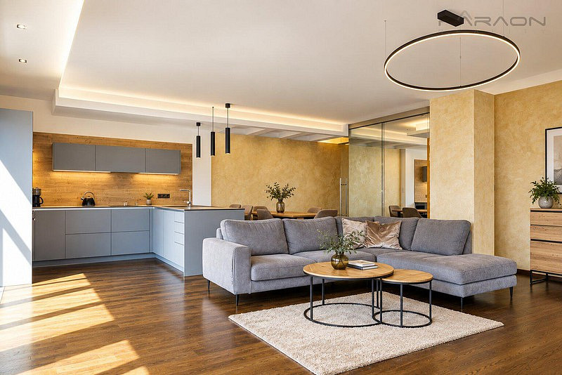 Pronájem bytu 2+kk 89 m² – fotografie 3