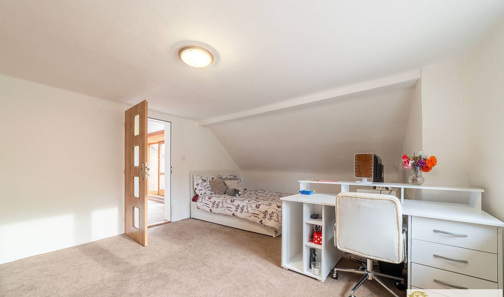 Prodej domu 185 m² s pozemkem 402 m², Paběnice – náhled fotky 21