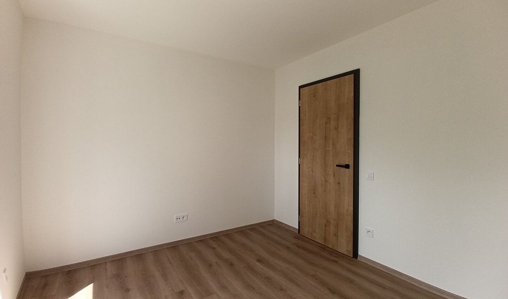 Pronájem bytu 3+kk 72 m², Bystřany – náhled fotky 19