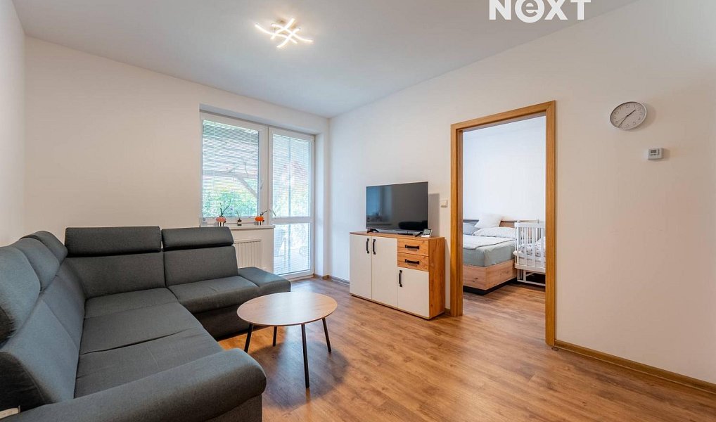 Prodej bytu 2+kk 37 m², Jinočany – náhled fotky 4