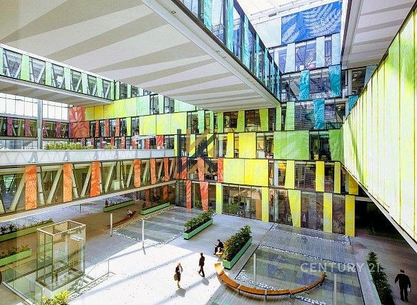Pronájem kanceláře 886 m² – fotografie 3