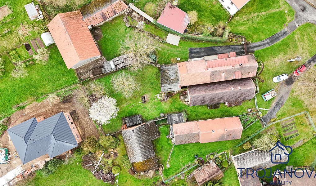 Prodej domu 120 m² s pozemkem 951 m², Tehov – náhled fotky 18
