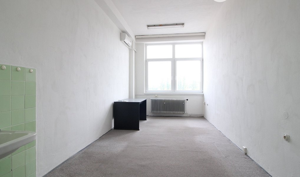 Pronájem skladovacích prostor 138 m², Brno – náhled fotky 9