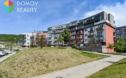 Pronájem bytu 1+kk 37 m²
