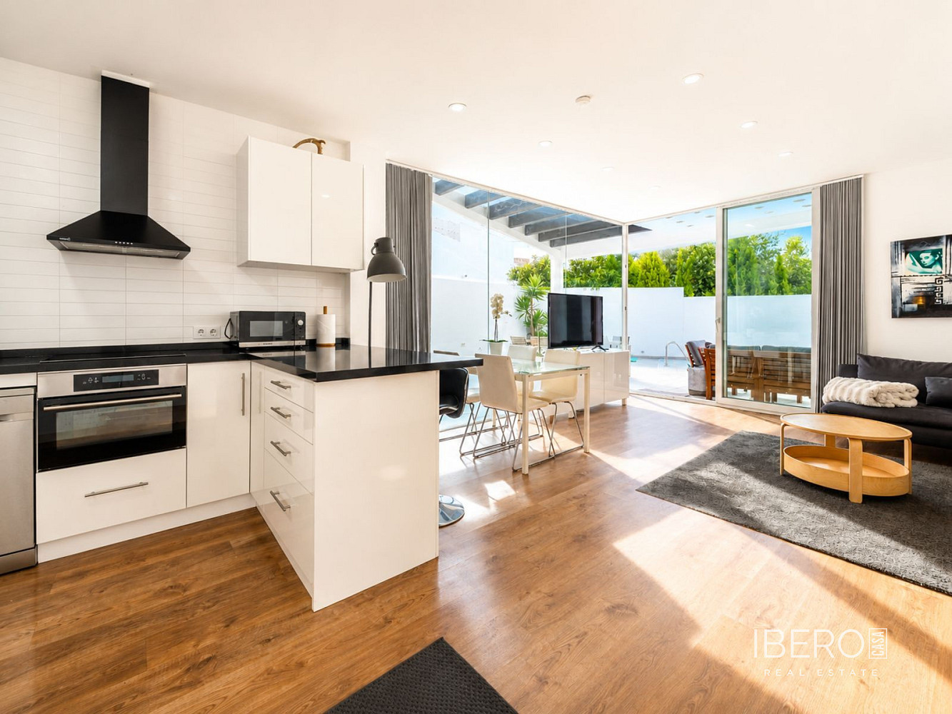 Prodej domu 88 m² s pozemkem 252 m² — photo 2