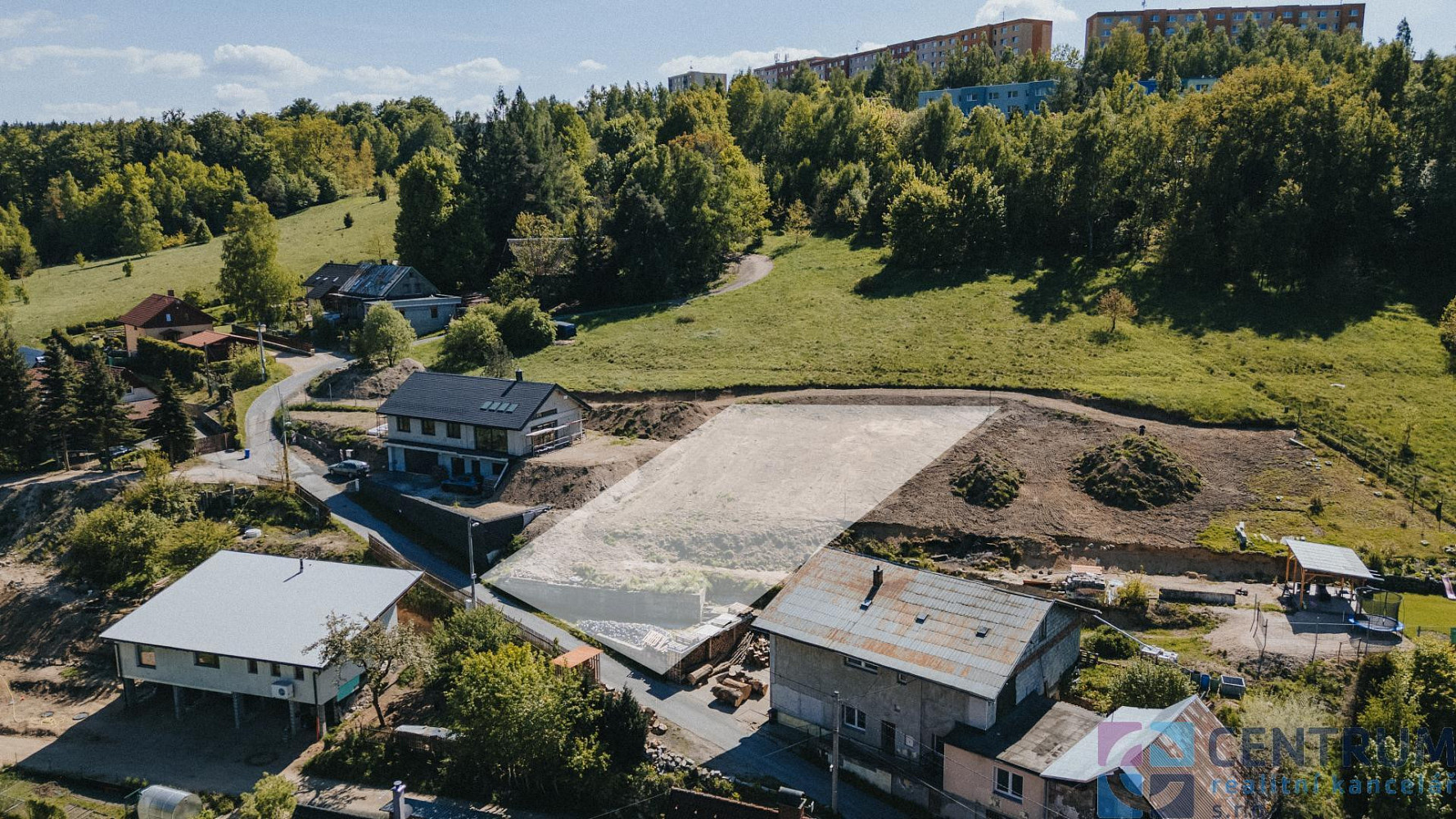 Prodej stavebního pozemku 794 m² – fotografie 3