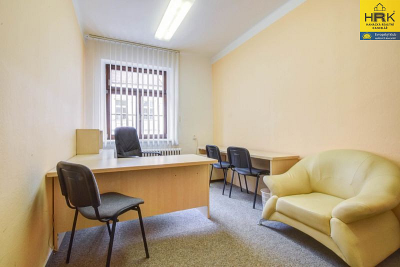 Pronájem kanceláře 28 m² – fotografie 4