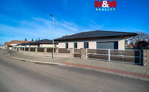 Prodej domu 170 m² s pozemkem 609 m², Za Sokolovnou, Chrast, okres Chrudim