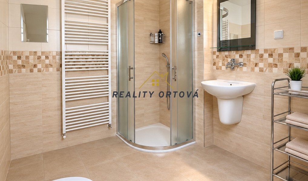 Prodej domu 400 m² s pozemkem 1 032 m², Rokytnice nad Jizerou – náhled fotky 9