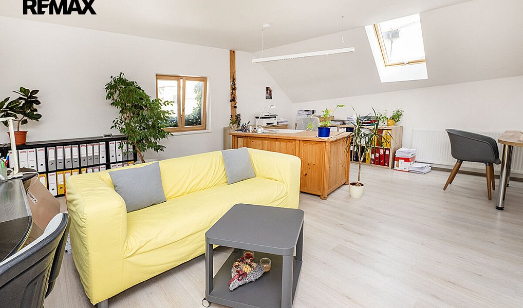 Pronájem kanceláře 75 m², Písek – náhled fotky 8