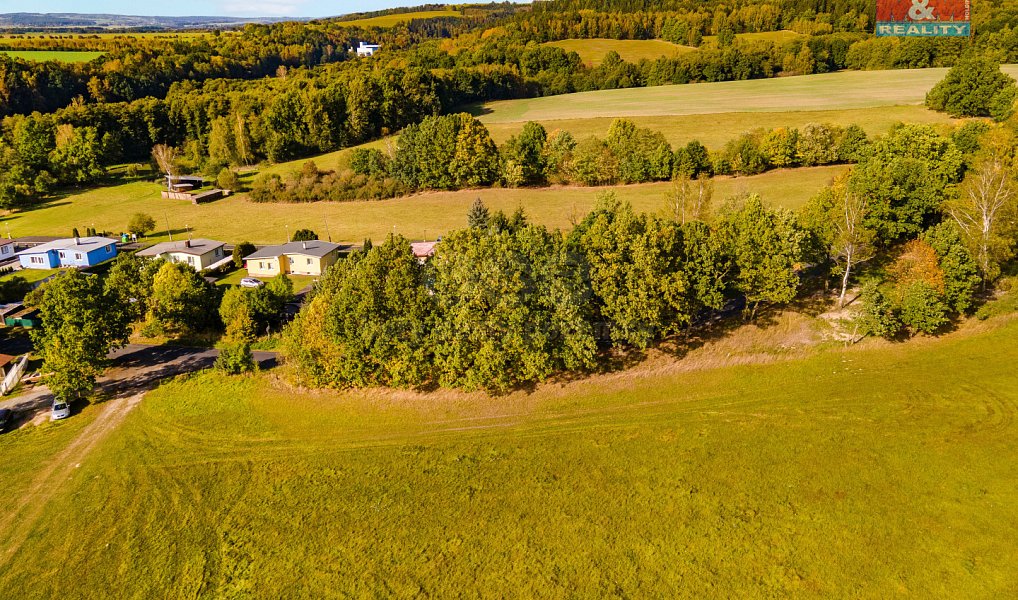 Prodej zahrady 485 m², Milhostov – náhled fotky 2
