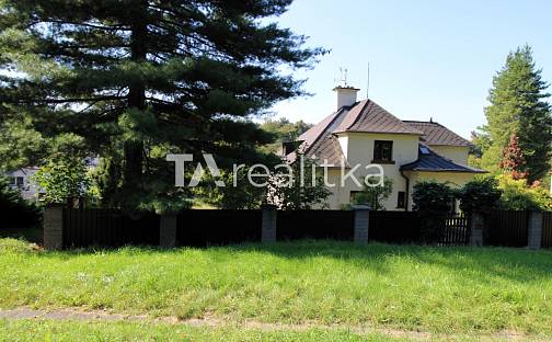 Prodej domu 200 m² s pozemkem 1 805 m², park Bedřicha Smetany, Karviná - Fryštát