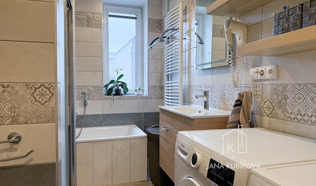 Prodej domu 336 m² s pozemkem 1 199 m², Kyjov – náhled fotky 20