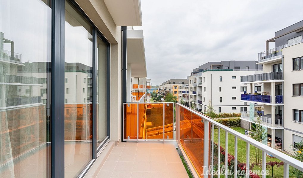 Pronájem bytu 2+kk 50 m², Praha – náhled fotky 10