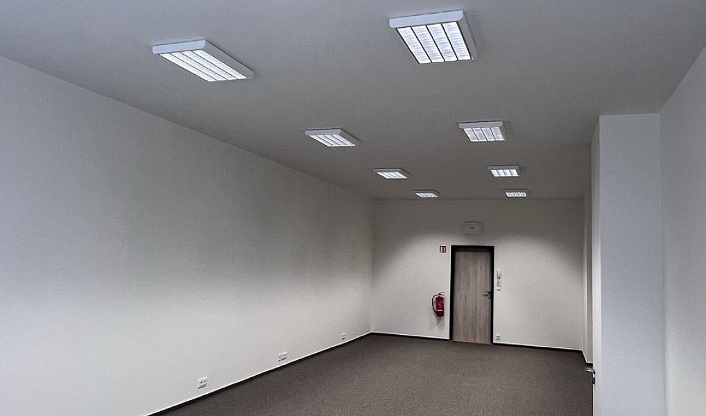 Pronájem skladovacích prostor 58 m², Rosice – náhled fotky 4