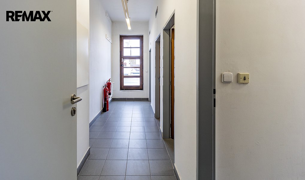 Pronájem kanceláře 24 m², Česká Lípa – náhled fotky 10