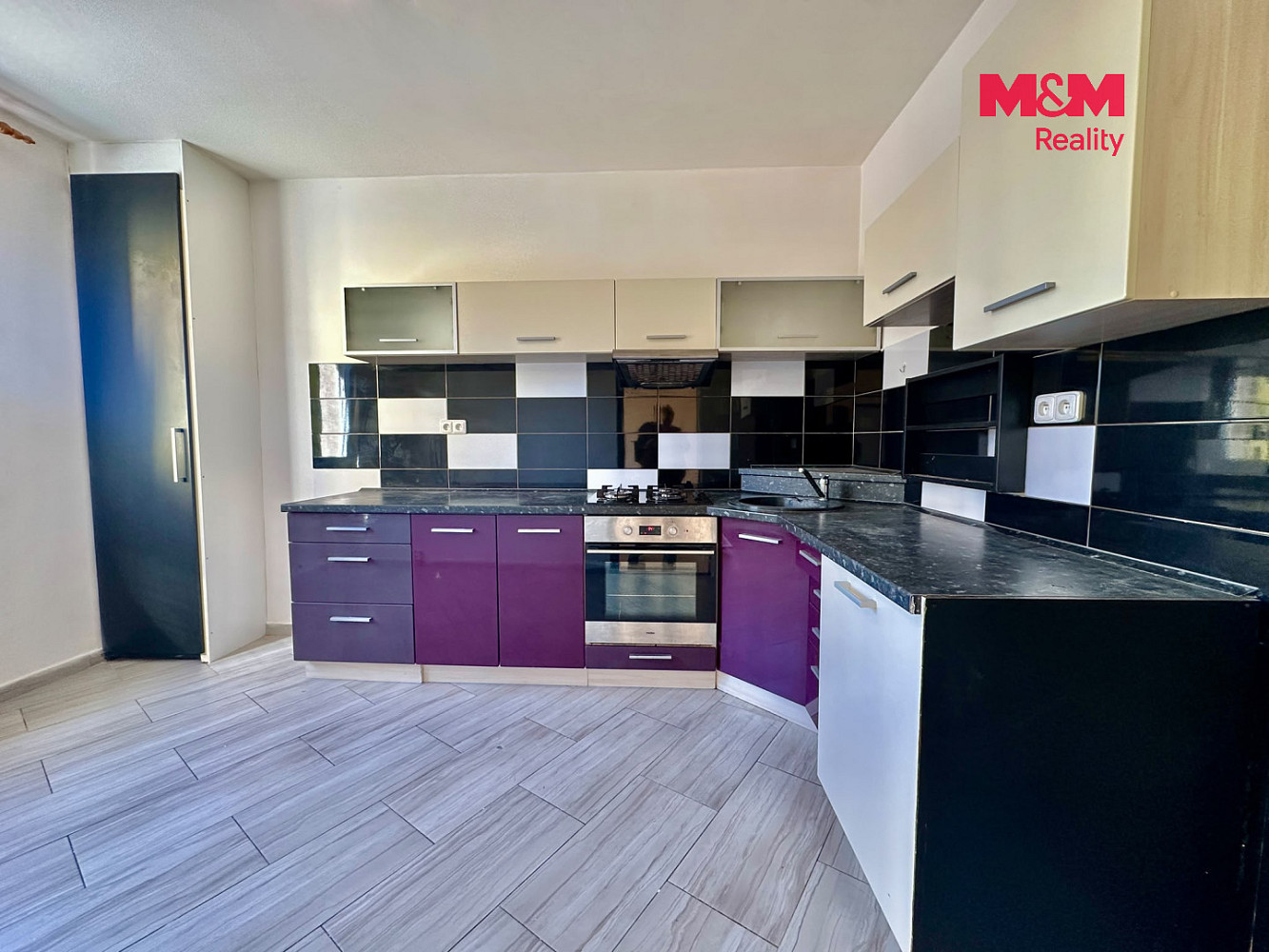 Pronájem bytu 3+1 60 m² – fotografie 2