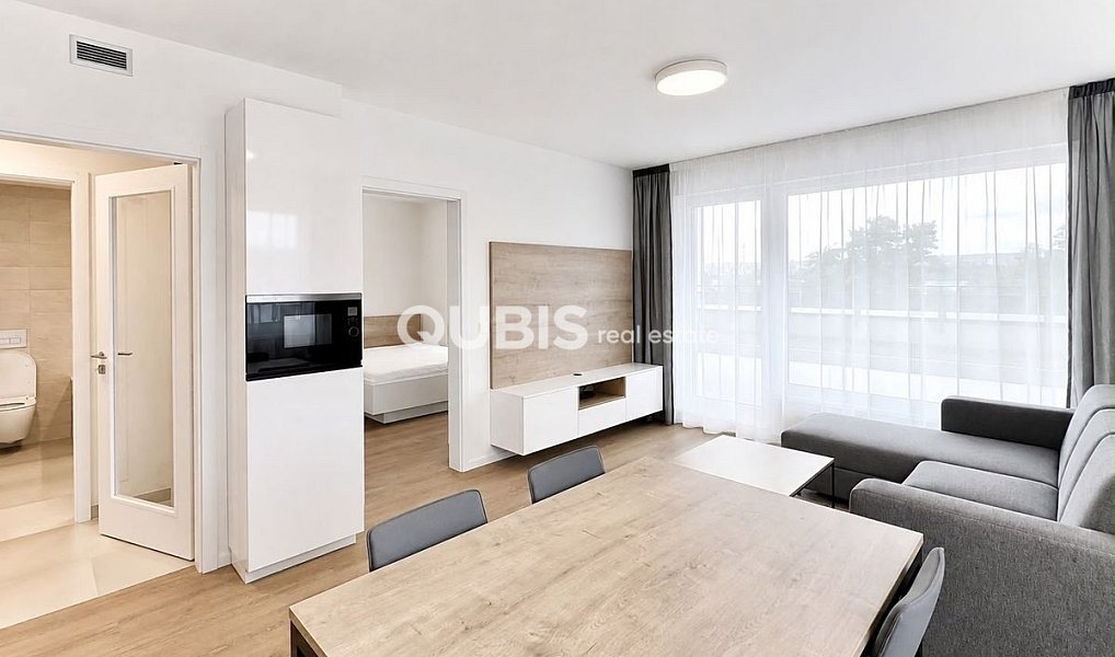 Pronájem bytu 3+kk 75 m², Praha – náhled fotky 2