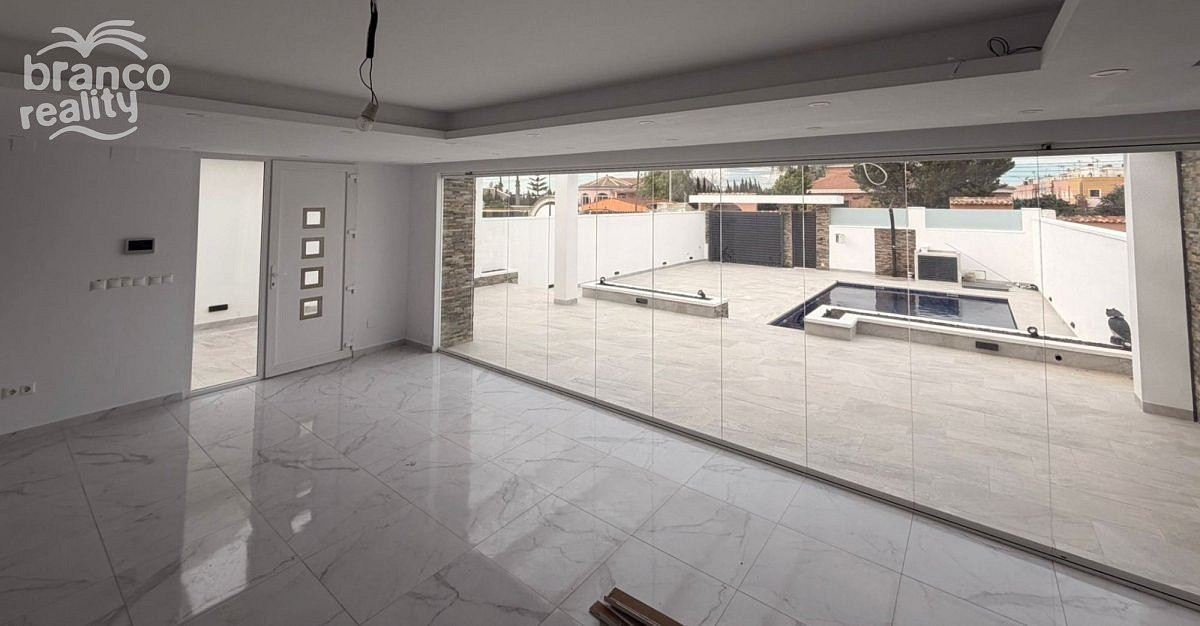 Casa – Torrevieja, Europa, el Baix Segura / La Vega Baja - Vista 2
