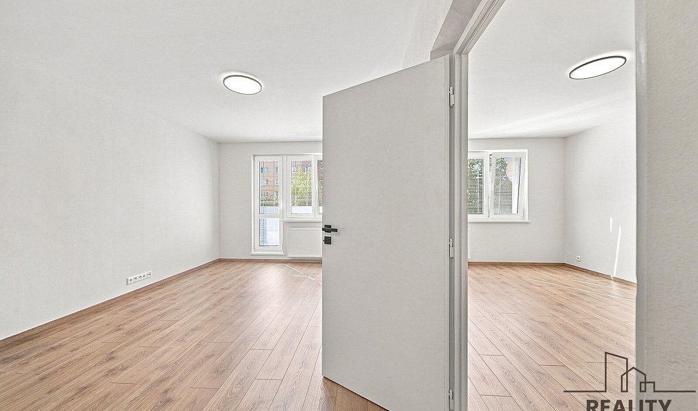 Prodej bytu 3+1 72 m², Hodonín – náhled fotky 17