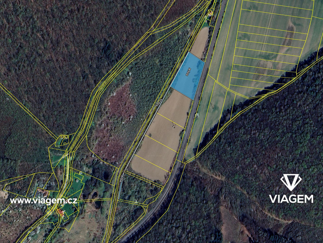 Prodej pole 1 732 m² – fotografie 4