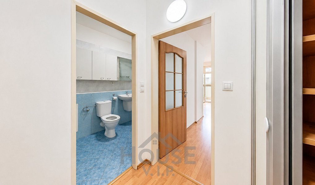 Prodej bytu 1+kk 34 m², Praha – náhled fotky 11