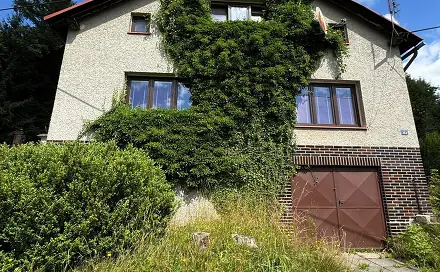 Dražba domu 252 m² s pozemkem 198 m², Desná