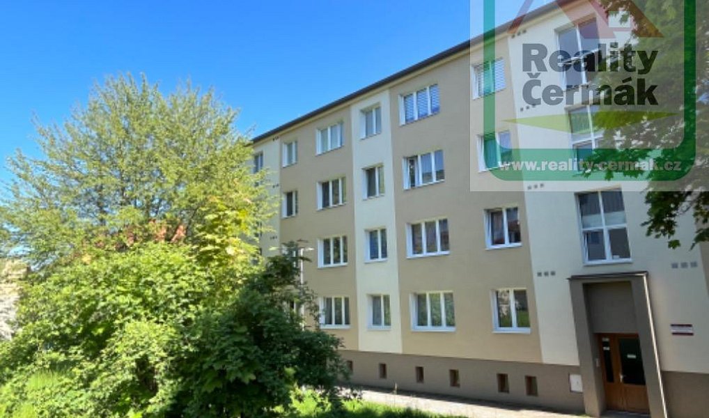 Pronájem bytu 1+1 38 m², Domažlice – fotka 1 z 14