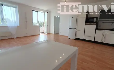 Prodej bytu 2+kk 62 m², Na Okruhu, Jesenice, okres Praha-západ