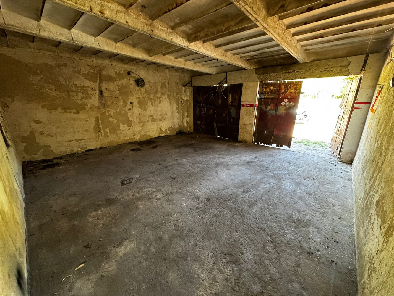 (861) Pronájem garáže 38 m2 – fotografie 3