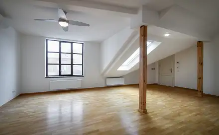 Pronájem bytu 2+kk 88 m²