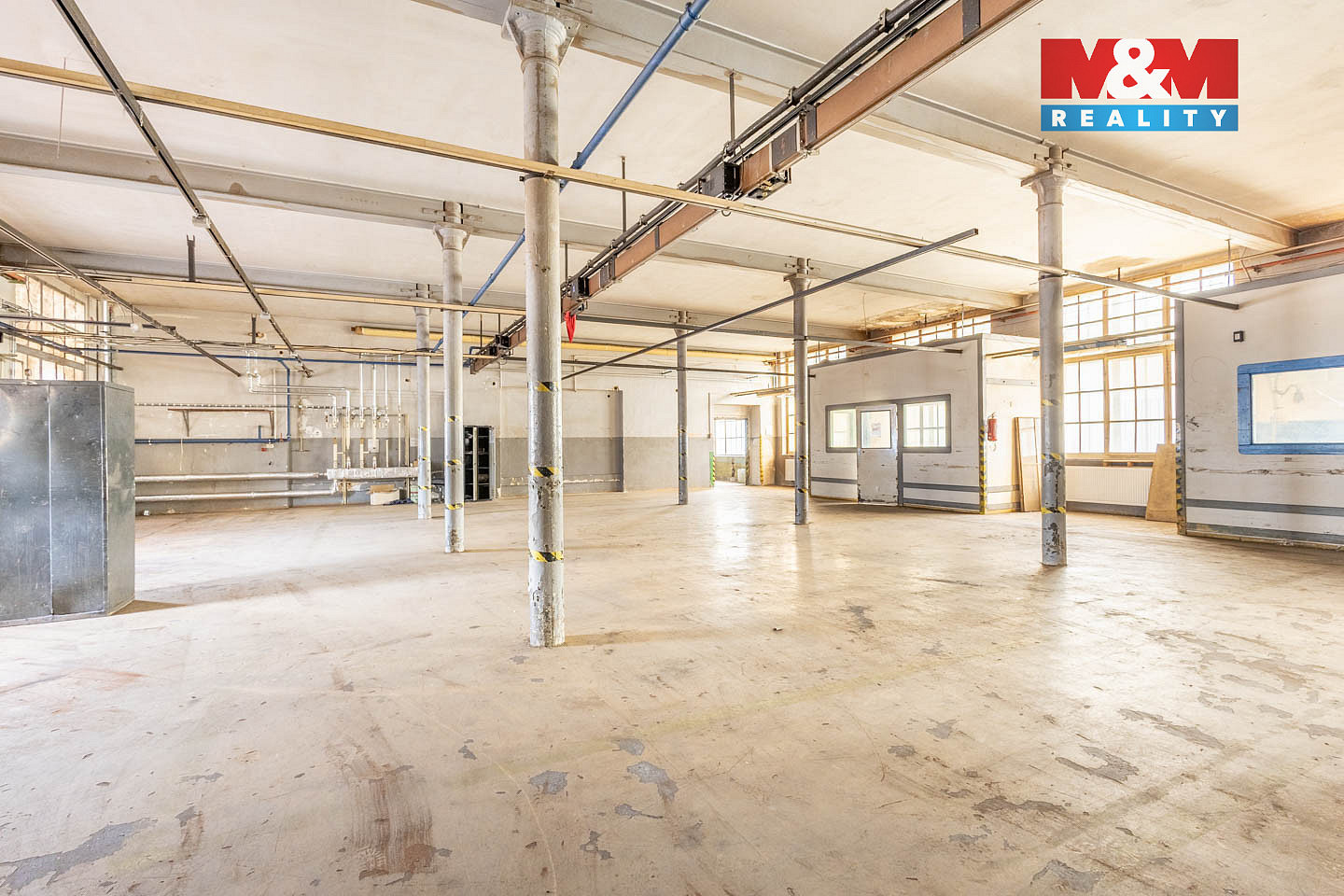 Pronájem výrobních prostor 5 000 m² – fotografie 3