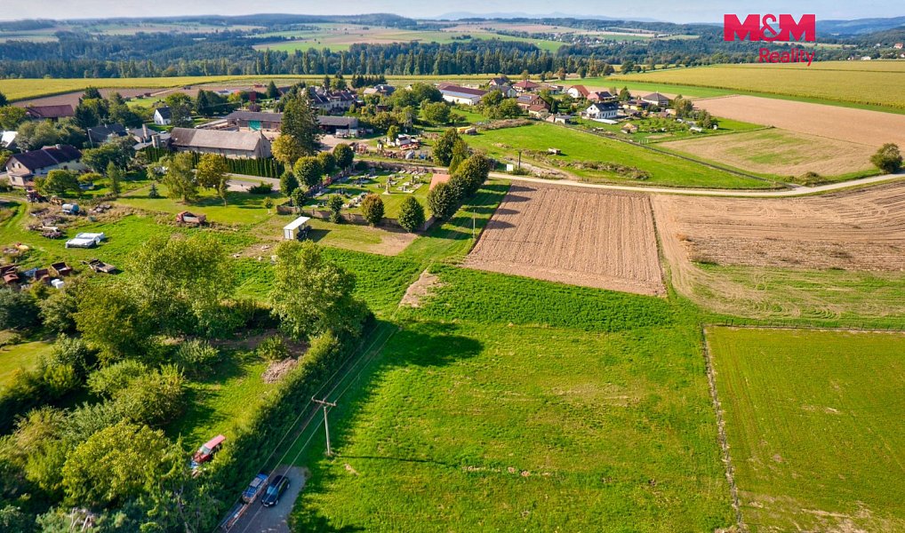 Prodej stavebního pozemku 3 386 m², Žernov – náhled fotky 3