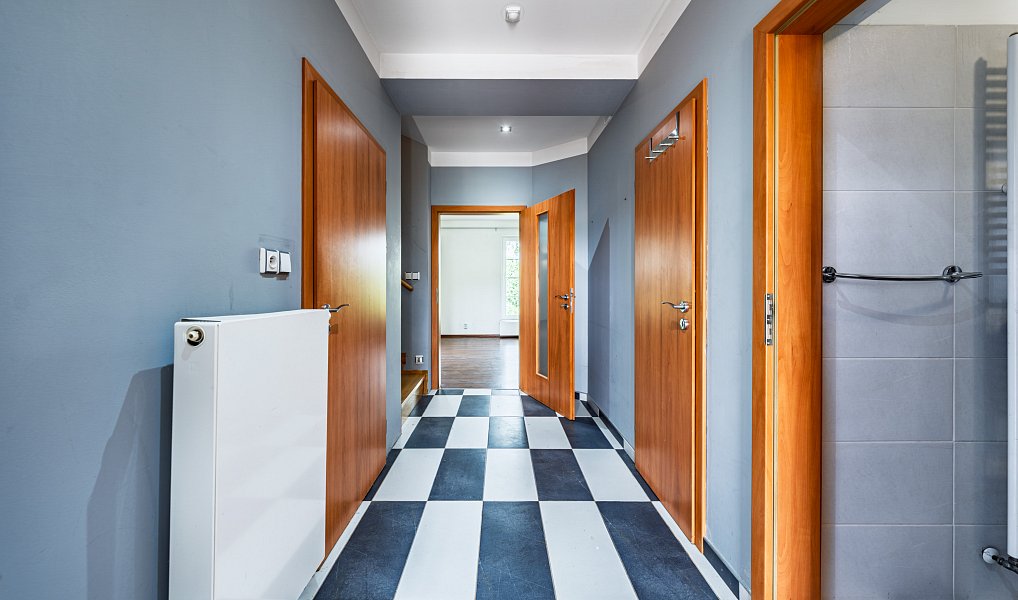 Prodej domu 212 m² s pozemkem 475 m², Chocerady – náhled fotky 6
