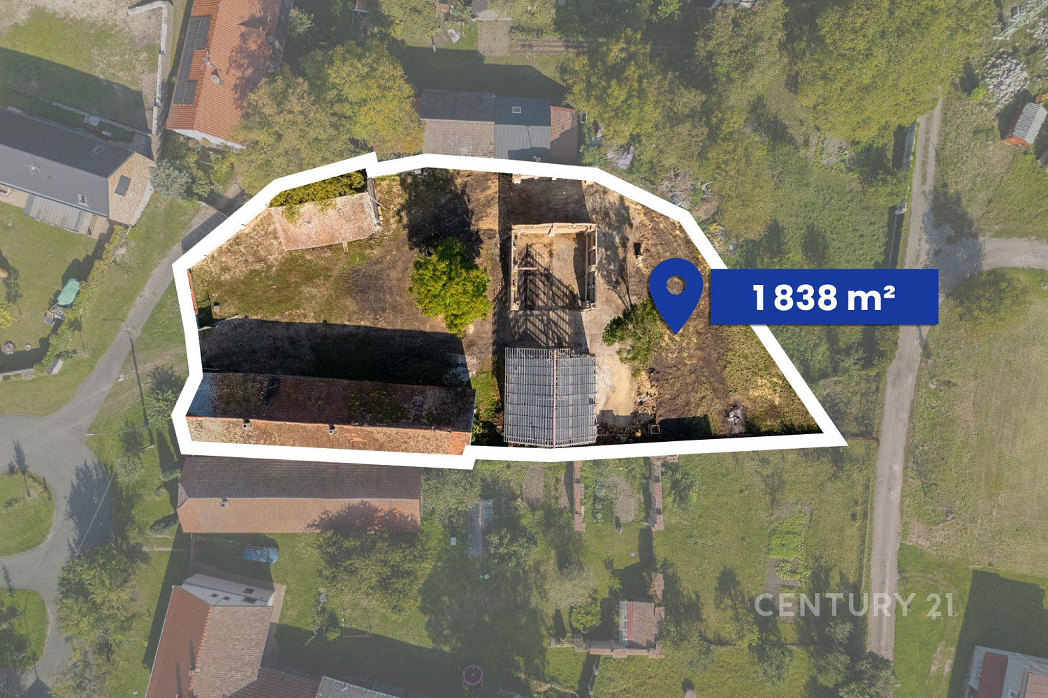 Prodej stavebního pozemku 1 838 m²