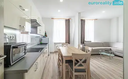 Prodej bytu 5+1 194 m², T. G. Masaryka, Karlovy Vary