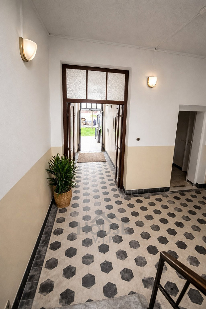 Prodej nájemního domu, činžáku 800 m² — photo 4