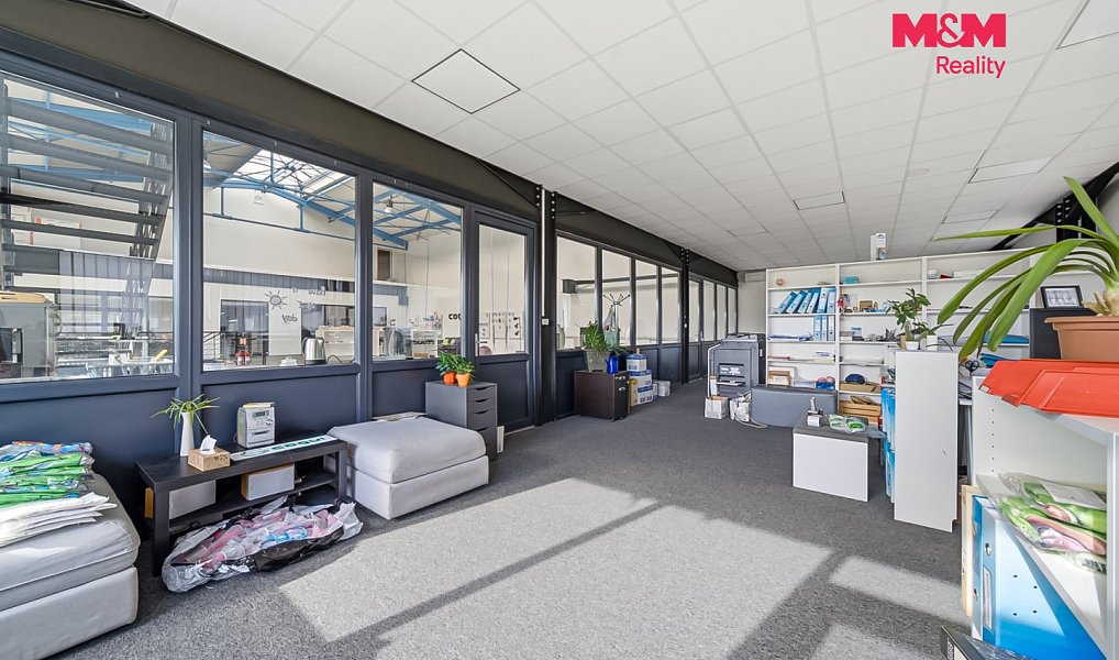 Prodej výrobních prostor 3 673 m², Rapotín – náhled fotky 19