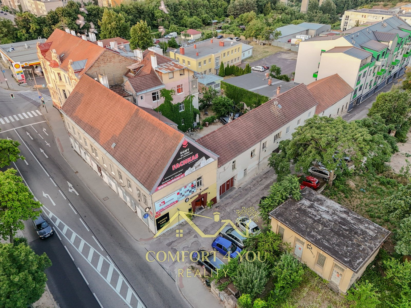 Prodej nájemního domu, činžáku 1 250 m²