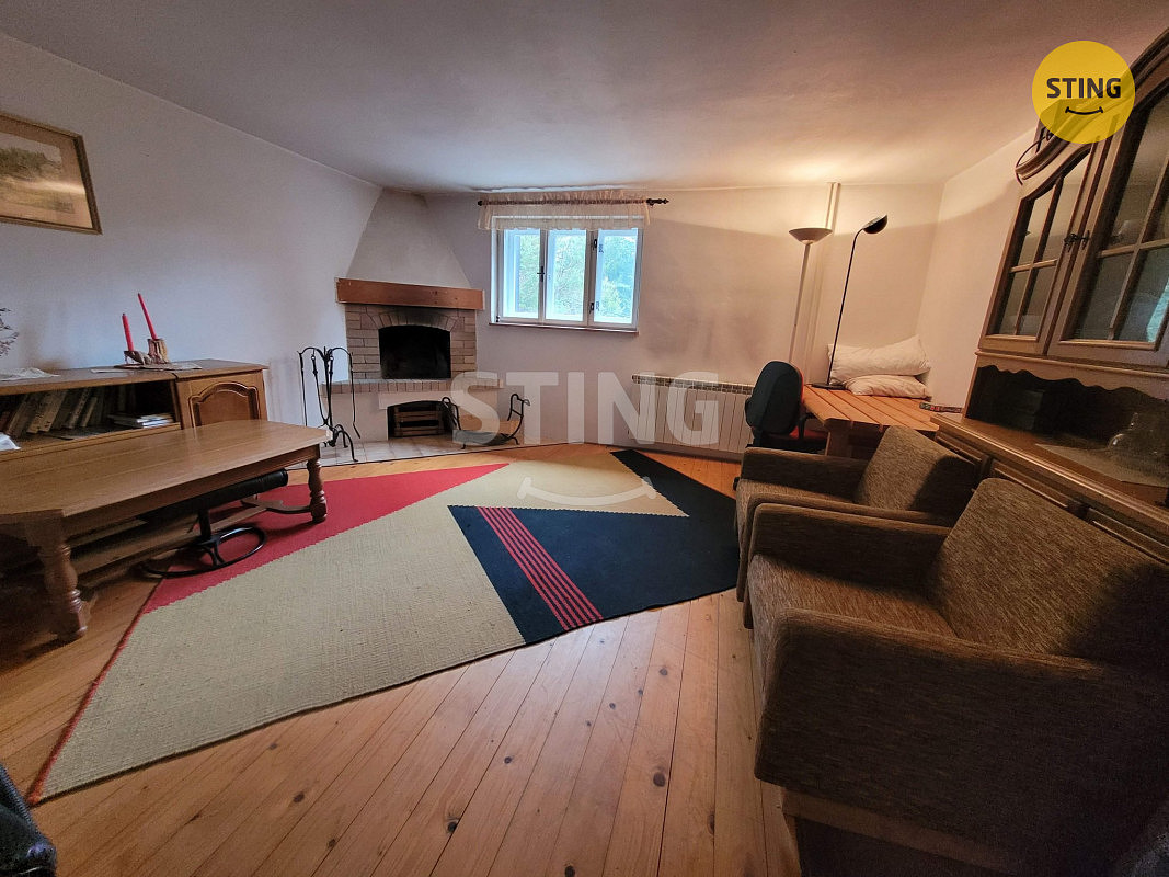 Pronájem chaty/chalupy 290 m² s pozemkem 1 168 m² - View 4
