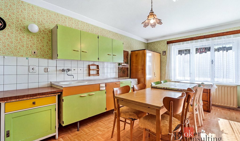 Prodej domu 184 m² s pozemkem 1 352 m², Kunratice u Cvikova – náhled fotky 21