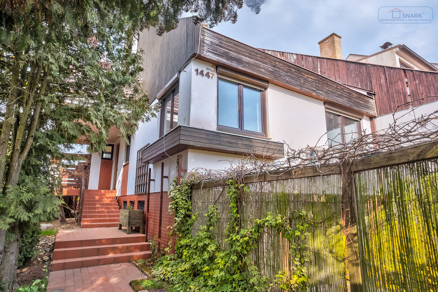 Prodej domu 268 m² s pozemkem 580 m² rezervováno